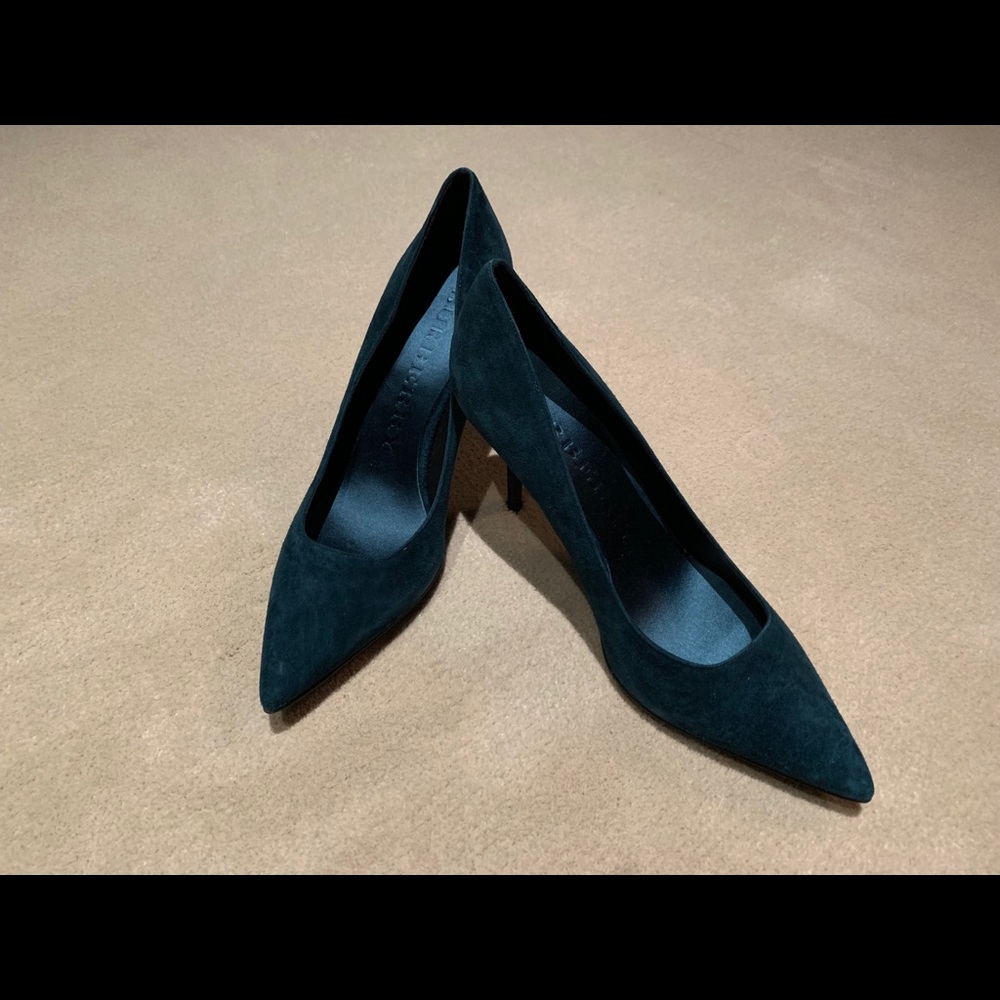 Burberry pointed-toe pump